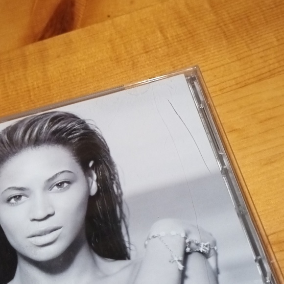 Beyonce CD I Am - Sasha Fierce - Picture 8 of 11